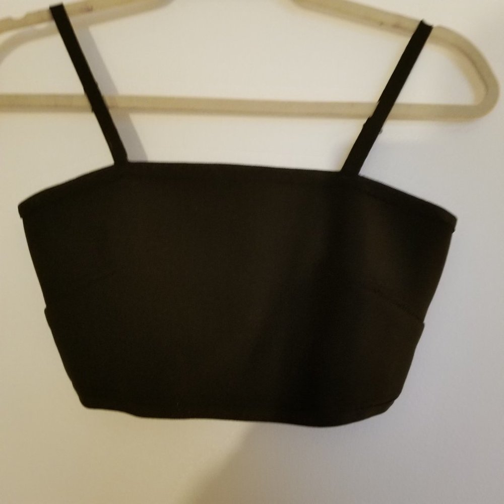 Fashion Nova Black Crop Top Size M NWT